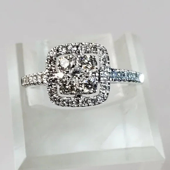 Beautiful design 14K white gold diamond ring - Picture 6 of 9